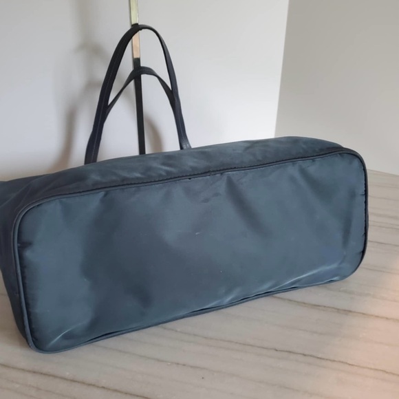 Pre Loved Prada Teal Nylon Tote Bag - Picture 8 of 16